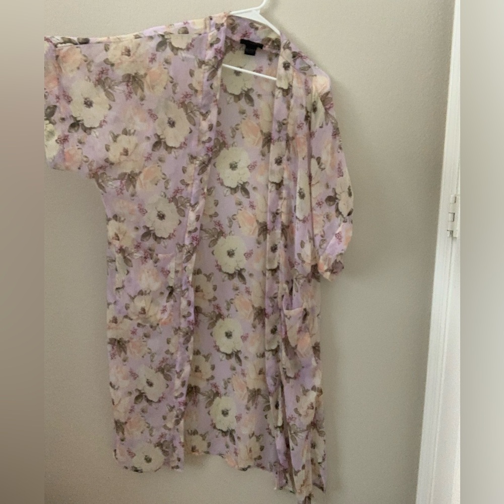 Breezy Steve Madden Purple Floral Kimono